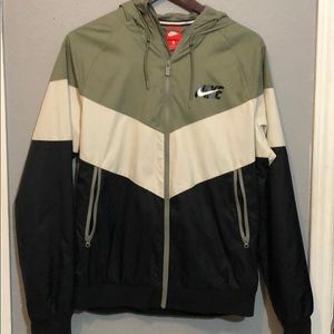 Nike Windbreaker Jacket
